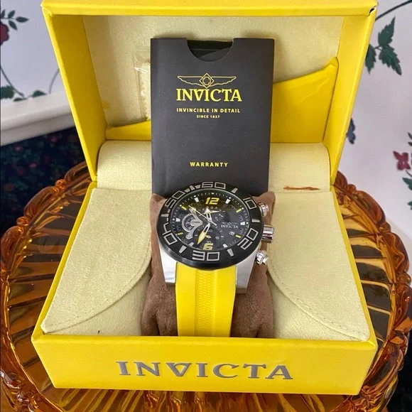 Invicta Pro Diver 22808 Quartz Herenhorloge - 50mm